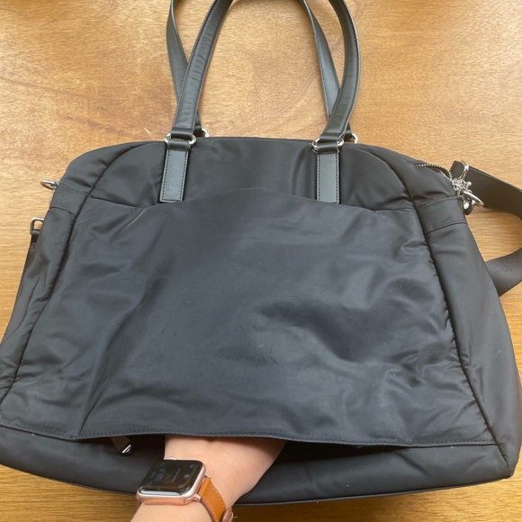 Lo & Sons OMG Work/Everday Bag, Great Condition, Super Versatile Bag!!! - Picture 4 of 10